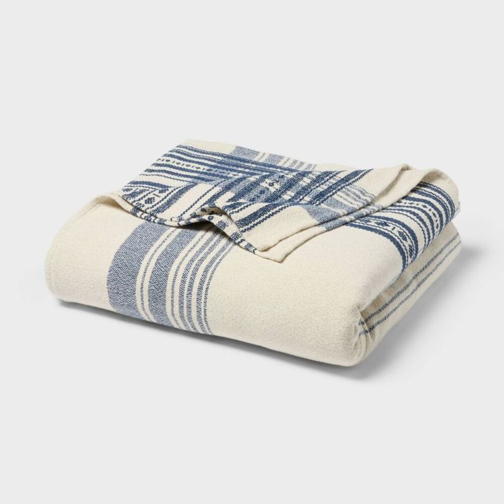 Full/Queen Yarn Dyed Plaid Cotton Blanket Ivory - Threshold